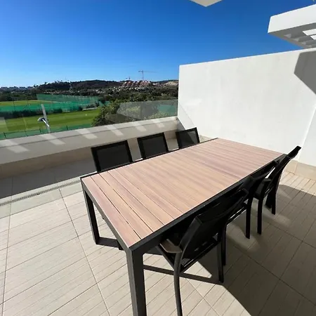 Penthouse Moderne Et Cosy Pour Vos Accessible A Pied Depuis La * Estepona
