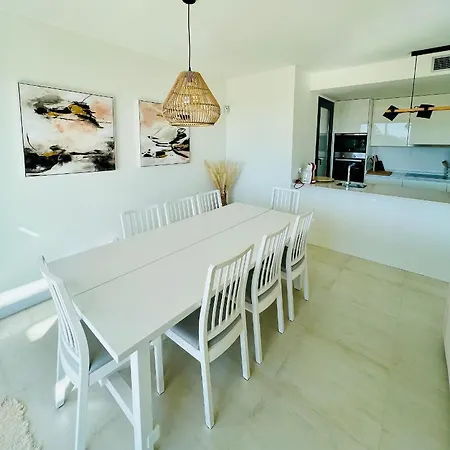 Penthouse Moderne Et Cosy Pour Vos Accessible A Pied Depuis La Apartament Estepona