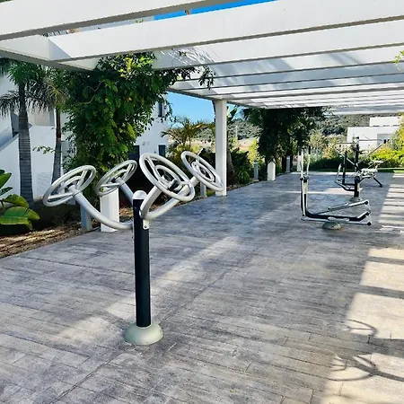 Penthouse Moderne Et Cosy Pour Vos Accessible A Pied Depuis La Estepona