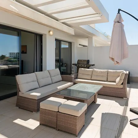 Apartamento Penthouse Moderne Et Cosy Pour Vos Accessible à Pied Depuis La