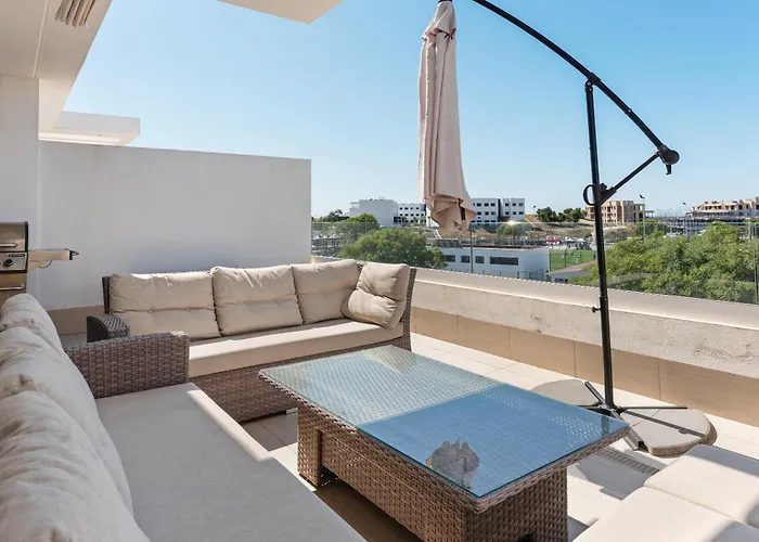 Apartamento Penthouse Moderne Et Cosy Pour Vos Accessible à Pied Depuis La *