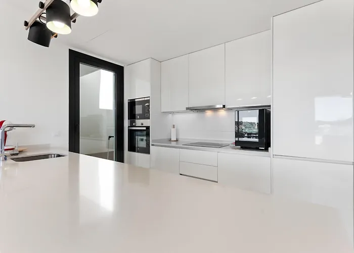 Penthouse Moderne Et Cosy Pour Vos Accessible à Pied Depuis La